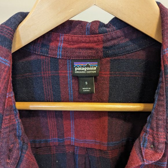 Patgonia Button Up Flannel - Small - Picture 2 of 4